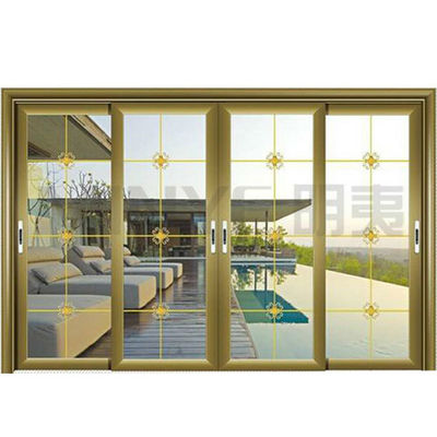 Creare una connessione senza soluzione di continuità interno-esterno con porte scorrevoli in alluminio patio