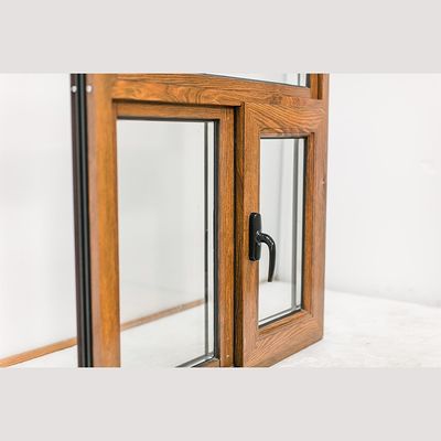 Swing Open Style Stile classico Vetro a cassa in legno in alluminio con vetro a cornice UPVC