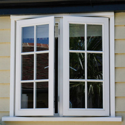 Vendita Veranda vetrina in alluminio con design moderno e funzione di isolamento termico