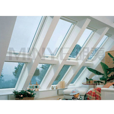 Luce di soffitto in alluminio a apertura ventilata con stile open swing e schermo in fibra di vetro