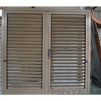 1Spessore del profilo di.4 mm Finestre di lamina di alluminio per requisiti di dimensioni personalizzati