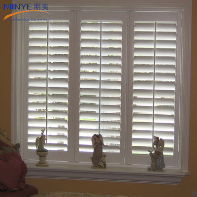 Finestre di giubbotti in PVC/UPVC rivestite in polvere liscia per persiane durevoli