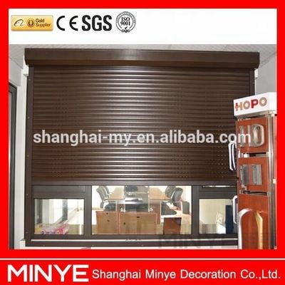 Superficie finita Porta di garage interna di design giapponese con lega di alluminio 6063-T5