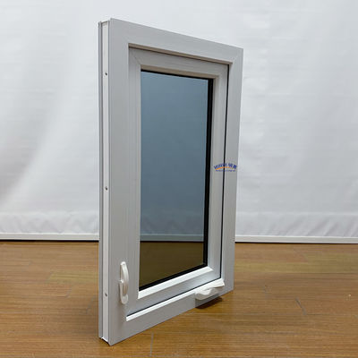 Dimensioni personalizzate Finestre in PVC Bianco a doppio vetro Swing Finestra a rivestimento in PVC per il tuo