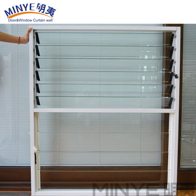 Persiane in alluminio per estetica e ventilazione in colori personalizzati