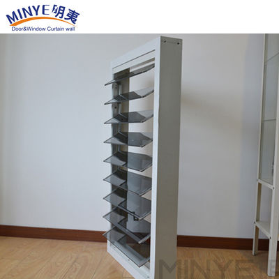 Persiane in alluminio per estetica e ventilazione in colori personalizzati