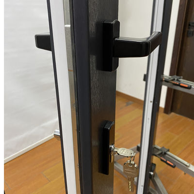 Stile di design moderno Verticale Pieghevole di porta UPVC per villa in alluminio