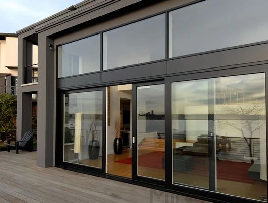 Isolamento acustico Porte scorrevoli in vetro UPVC in stile francese per un flusso senza soluzione di continuità all'interno e all'esterno