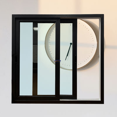 Finestra scorrevole in UPVC rispettosa dell'ambiente per un'elevata resistenza e un design moderno della cucina