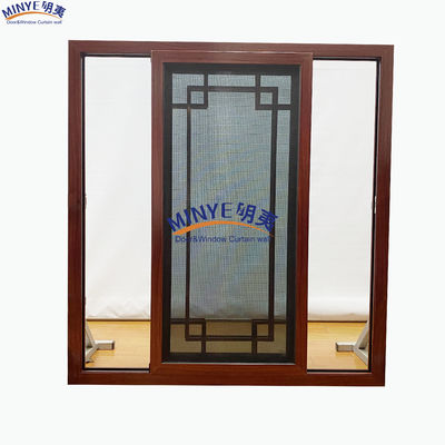 Finestra scorrevole in PVC con isolamento acustico con design moderno e reticolazione in fibra di vetro