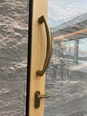 Porta di vetro commerciale Di legno colore grano Di alluminio Leggio porta scorrevole per lo stile giapponese