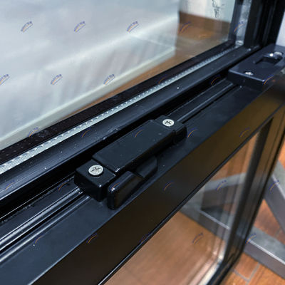 Finestre in alluminio a fascia singola a prova di vento bianche per lo scivolamento verticale verso l'alto e verso il basso