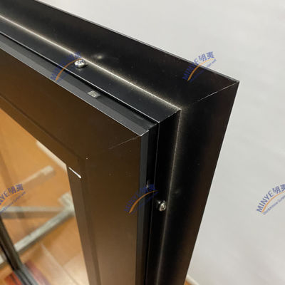 Finestra di avvistamento in alluminio a stile swing open con vetro doppio temperato e reticolo incorporato