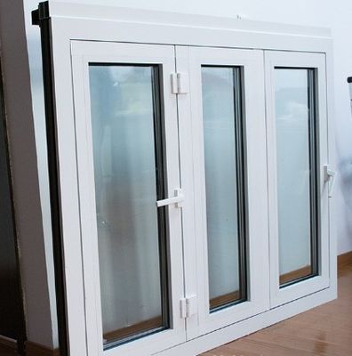 Finestre pieghevoli per una migliore ventilazione e illuminazione naturale