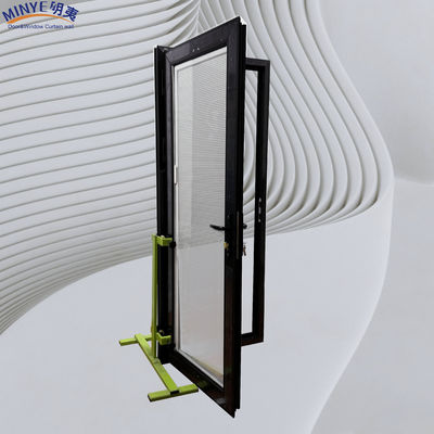 Porta in vetro in alluminio con chiusura interna e vetro a doppia temperatura