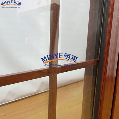 Finestra a rivestimento rotondo in alluminio con vetro di legno e rivestimento anodizzato