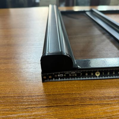 Finestra di fibra di vetro a rulli di alluminio di design moderno con buona resistenza al vento