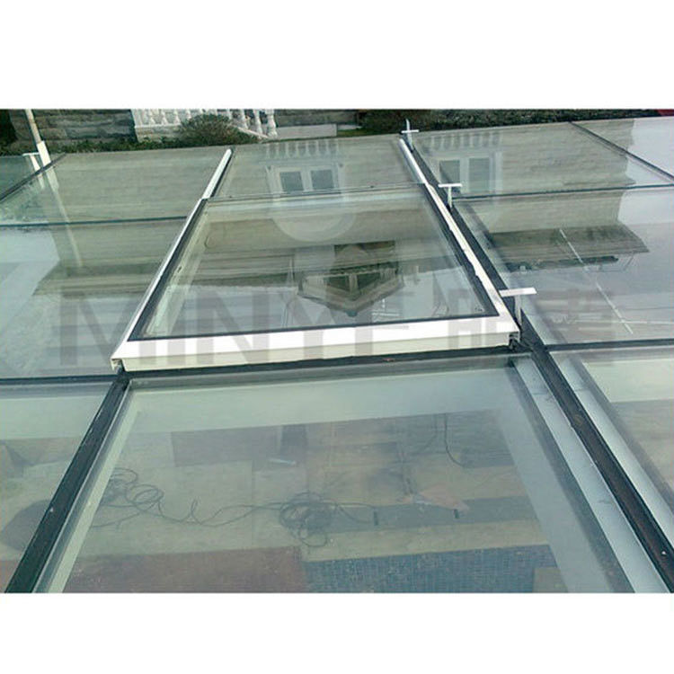 Leggio di alluminio 6063-T5 Dimensioni personalizzate lucernario per finestra di tetto in vetro con apertura esterna