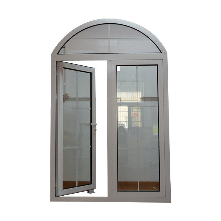 Disegno di porta principale in alluminio a griglia bianca residenziale con configurazioni di dimensioni personalizzate