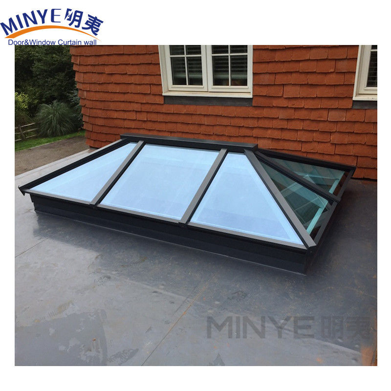 L'ombra della finestra del tetto appesa aperta in polvere rivestita di alluminio lucernario del tetto con vetro 5 mm 9A 5 mm