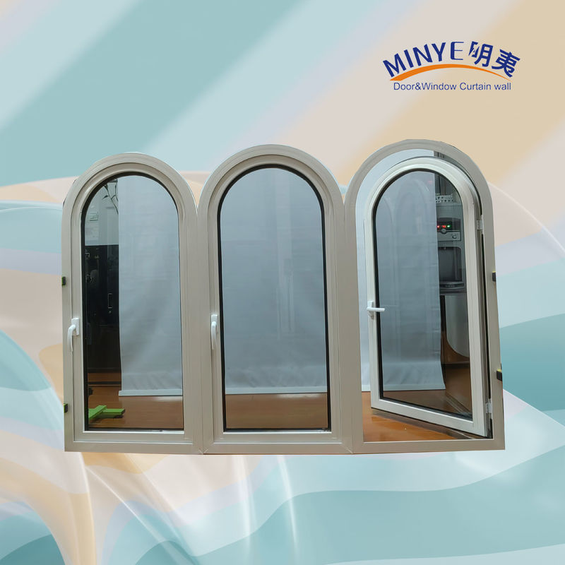 Finestra di casamento in UPVC di design moderno con buona resistenza alla corrosione e elevata resistenza